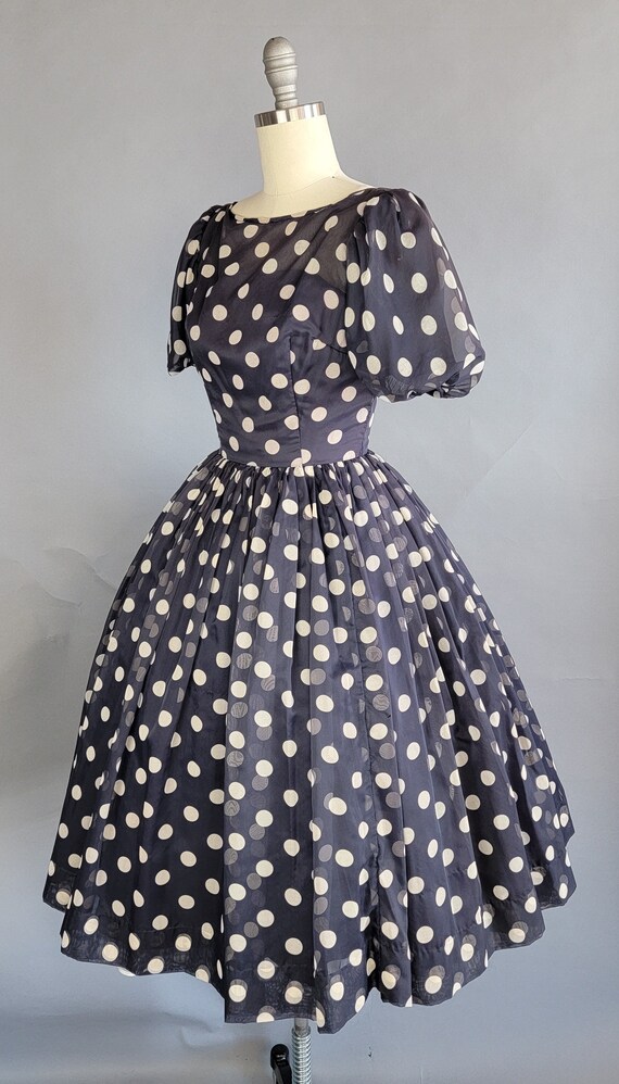 1950s Dress / 1950s Polka Dot Dress / Puff Sleeve… - image 3