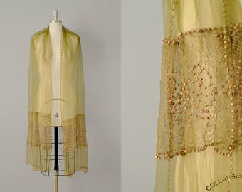 1900s Shawl / 1910 Silk Net and Lace Shawl with Wood Beads / Beaded Shawl / Green Shawl / Rare Vintage / Wedding Shawl / One Size