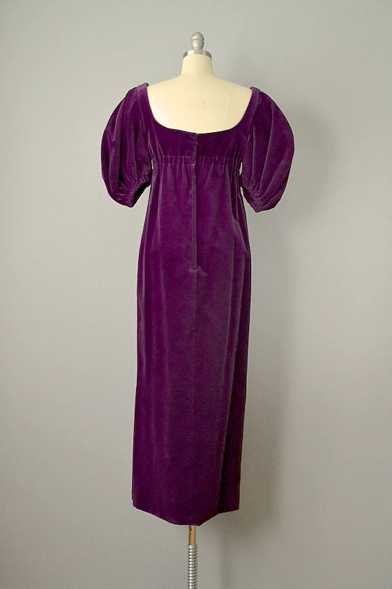 1960s Plum Velvet Regency Sleeved Dress / Purple … - image 6