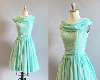 1960s Party Dress / Mint Green Dress / Fit And Flare Dress / Size Extra Small XS