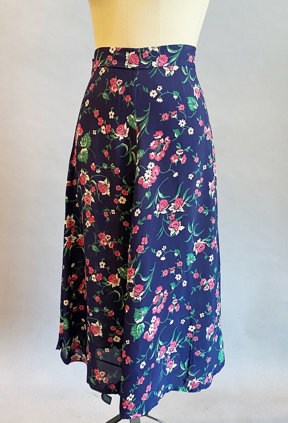 1940's Skirt / 1940s Cold Rayon / 1940s Floral Sk… - image 5