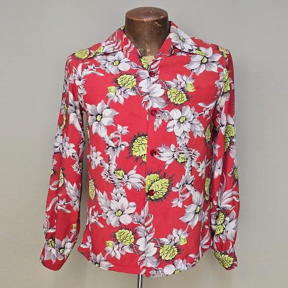 1940s Hawaiian Shirt / Vintage Hawaiian / Rayon Hawaiian Shirt 