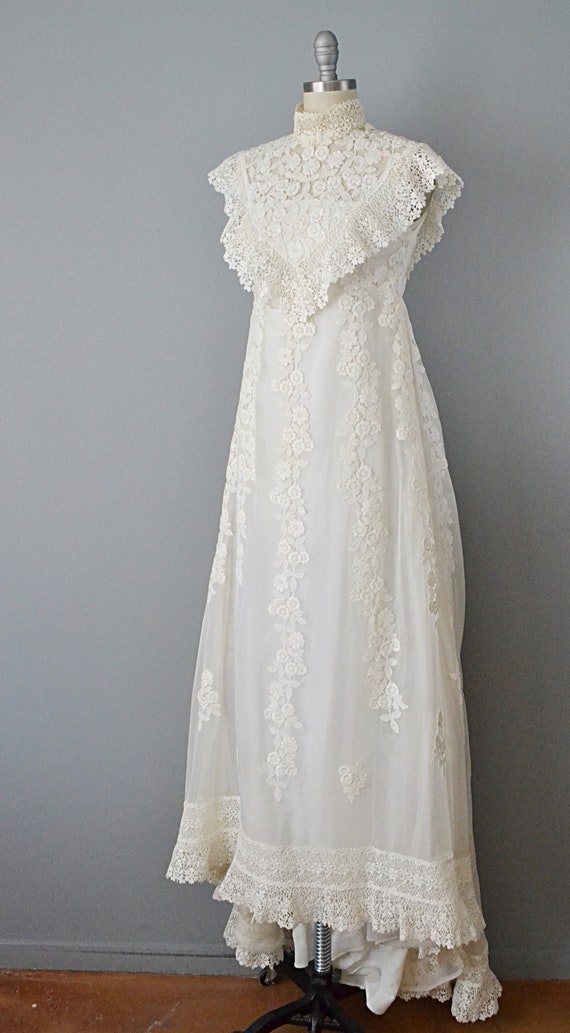 1970s Lace Wedding Dress / White Lace and Organdy… - image 3