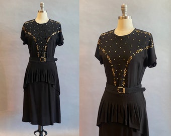 Vestido negro con tachuelas de los años 40 / Vestido de fiesta de los años 40 / Vestido de cóctel de los años 40 / Tamaño pequeño - mediano
