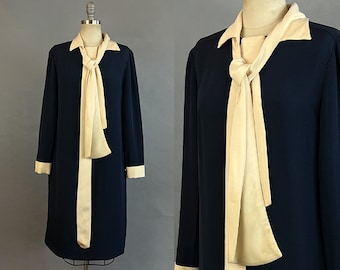 Geoffrey Beene Dress /1970s Navy Shift Dress by Geoffrey Beene / Vintage Designer Dress /Size Medium Large