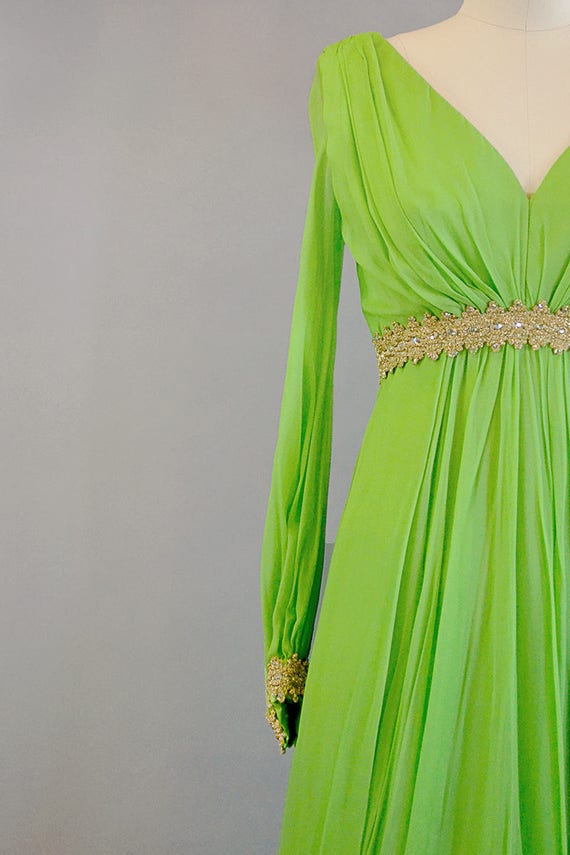 1960s Green Silk Chiffon and Gold Evening Gown //… - image 2