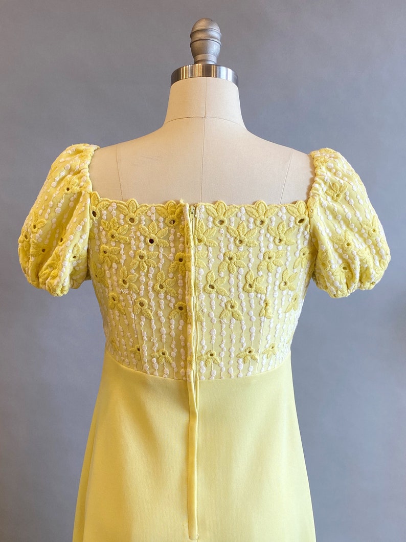1960s Maxi Dress / Lanz Yellow Maxi Summer Dress / Size Small image 8