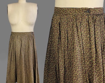 1940s Skirt / Calico Print on Black Cotton Skirt / Ranch Wear / Size X-Large Extra Large XL Plus Size