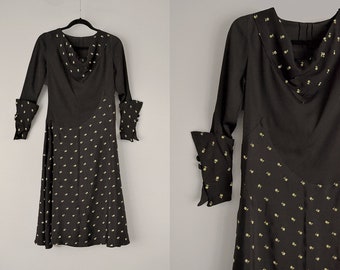 1920s Dress // 1920’s Floral Embroidered Black Silk Crepe Dress // XS