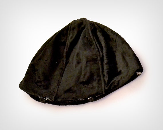 1920s Velvet Hat / 1920's Black Silk Velvet Cloch… - image 5