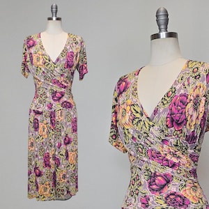 1940s Dress / 40s Rayon / 1940s Floral Dress / 1940s Rayon Dress / Size Medium