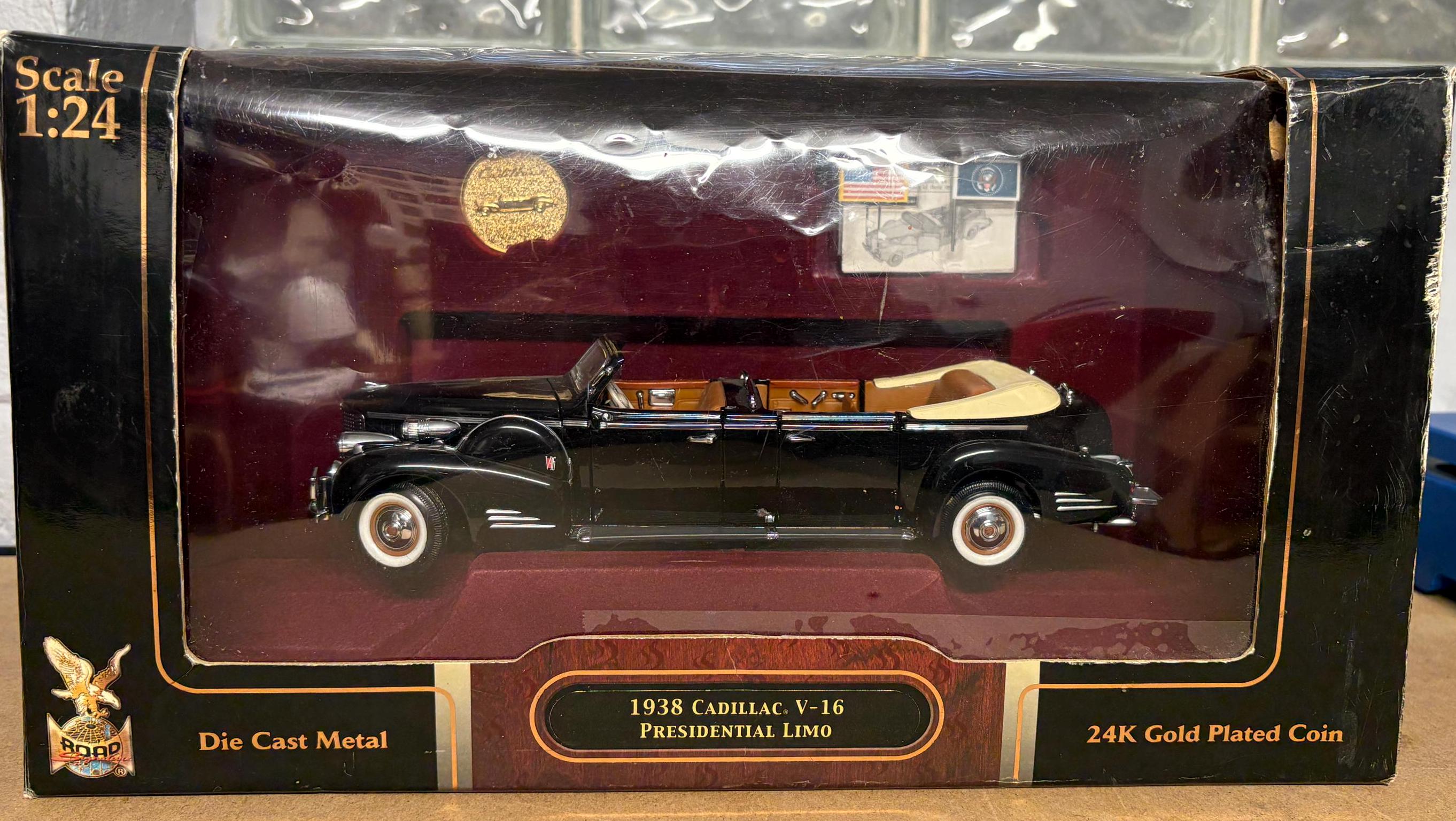 The Henry Ford Signature Series 1:24 Die Cast Model 1938 Cadillac