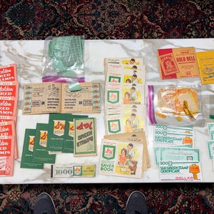 Lote de sellos Holden Red, Gold Bell, Top Value, S&H Green Stamps