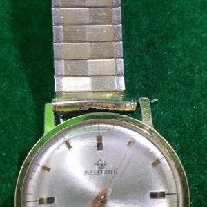 Vintage Belforte Self Winding Wrist Watch: 17 Jewel Movement, Speidel Band