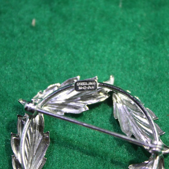 Vintage Carl Art sterling silver oak leaf brooch … - image 4