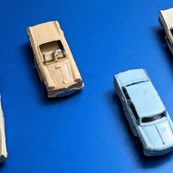 Lot 1950's (4) Japan Lead penny toy cars. - FREE SHIPPING Domestic USA