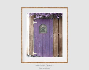 Fotografía de puerta morada de Savannah, impresión de puerta antigua, foto rústica de puerta morada, arte moderno de puerta de casa de campo, fotografía de puerta de Savannah
