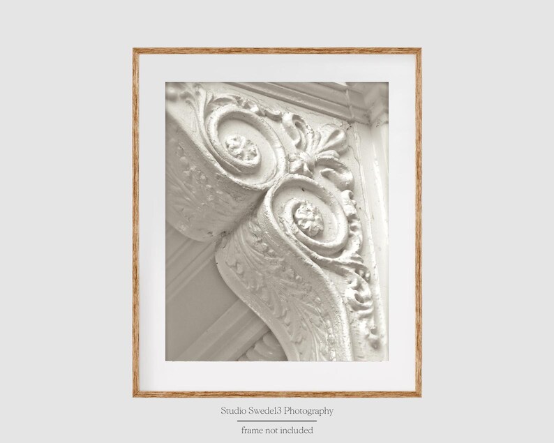 Decoración blanca: fotografía arquitectónica, art déco abstracto blanco, arte de Savannah, ménsula rústica blanca, impresión arquitectónica, decoración de pared de diseño de interiores imagen 1