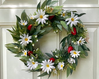 Summer Wreath for Front Door, Front Door Weath with Strawberries, Strawberry Decor, Cottage Wreath with Daises Eucalyptus Ferns Strawberries