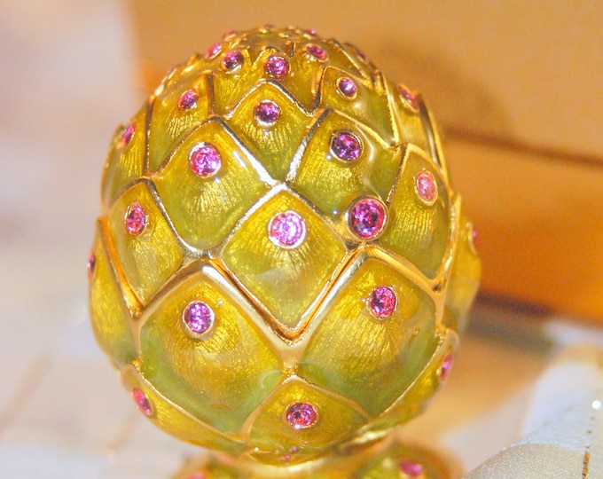 Estee Lauder Jeweled Artichoke MIBB or unboxed