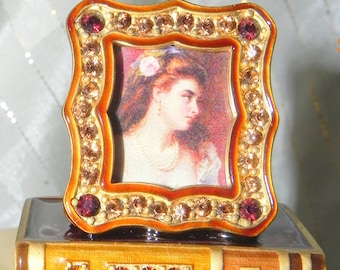 Estee Lauder Romantic Edition by Jay Strongwater with Beautiful Solid Perfume