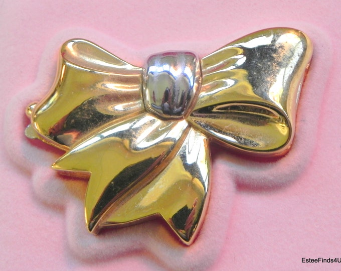Estee Lauder Beautiful Bow MIB and filled with Beautiful solid perfume circa 1989