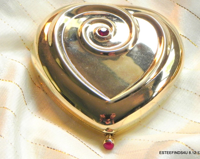 Estee Lauder HEART to HEART Powder (Translucent) from 1985 -Steal HER heart with it!