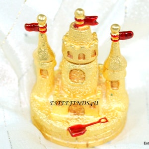 Estee Lauder Sand Castle solid perfume compact MIBB with Beautiful solid perfume VERY RARE