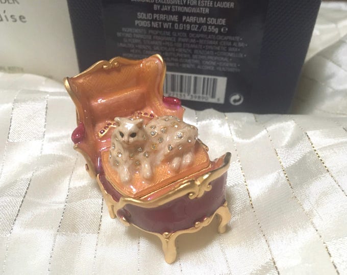 Estée Lauder Regal Kitty compact by Jay Strongwater with Beyond Paradise solid