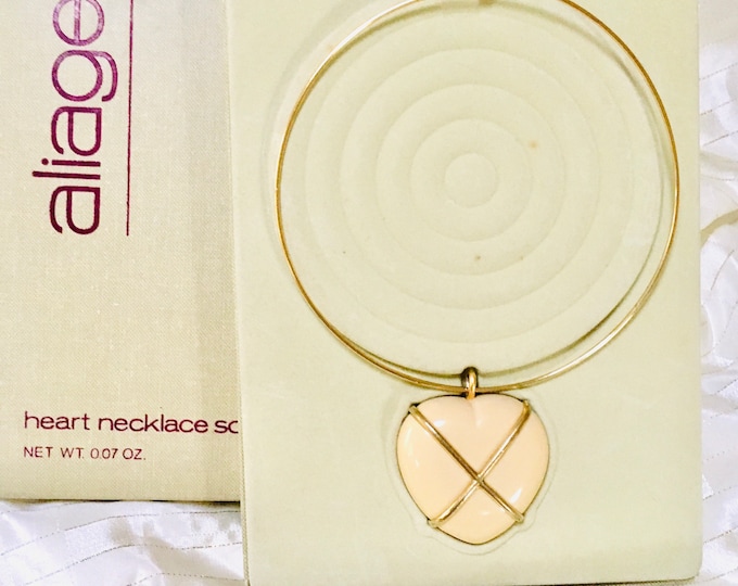Estée Lauder Aliage Solid Perfume FAUX IVRY HEART Pendant Chocker Locket circa 1974 M.I.B. or Unboxed - Rare Collectible