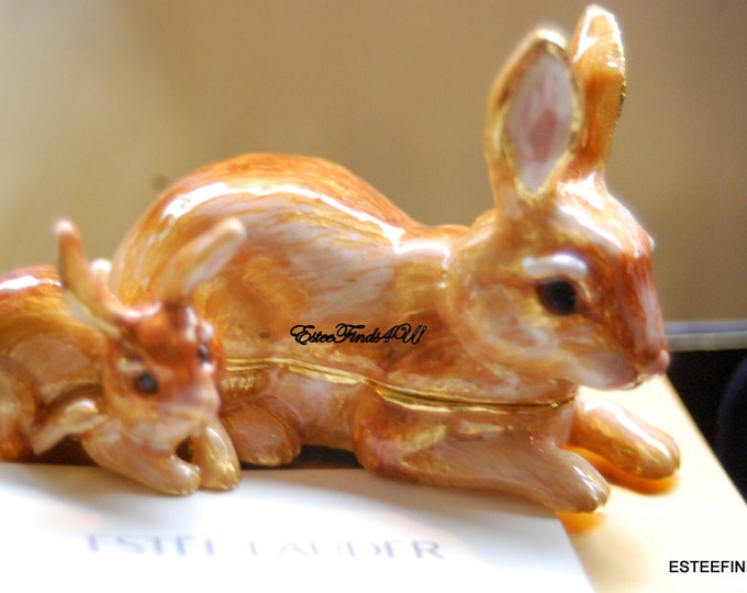Estee Lauder CUDDLY BUNNIES Solid Perfume Compact  MIB - by Jay Strongwater
