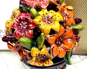 Estee Lauder LILY BOUQUET by JAy Strongwater