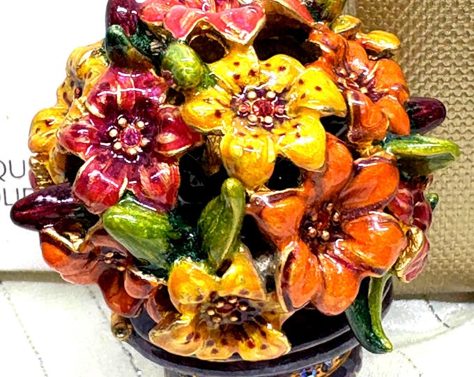 Estee Lauder LILY BOUQUET by JAy Strongwater