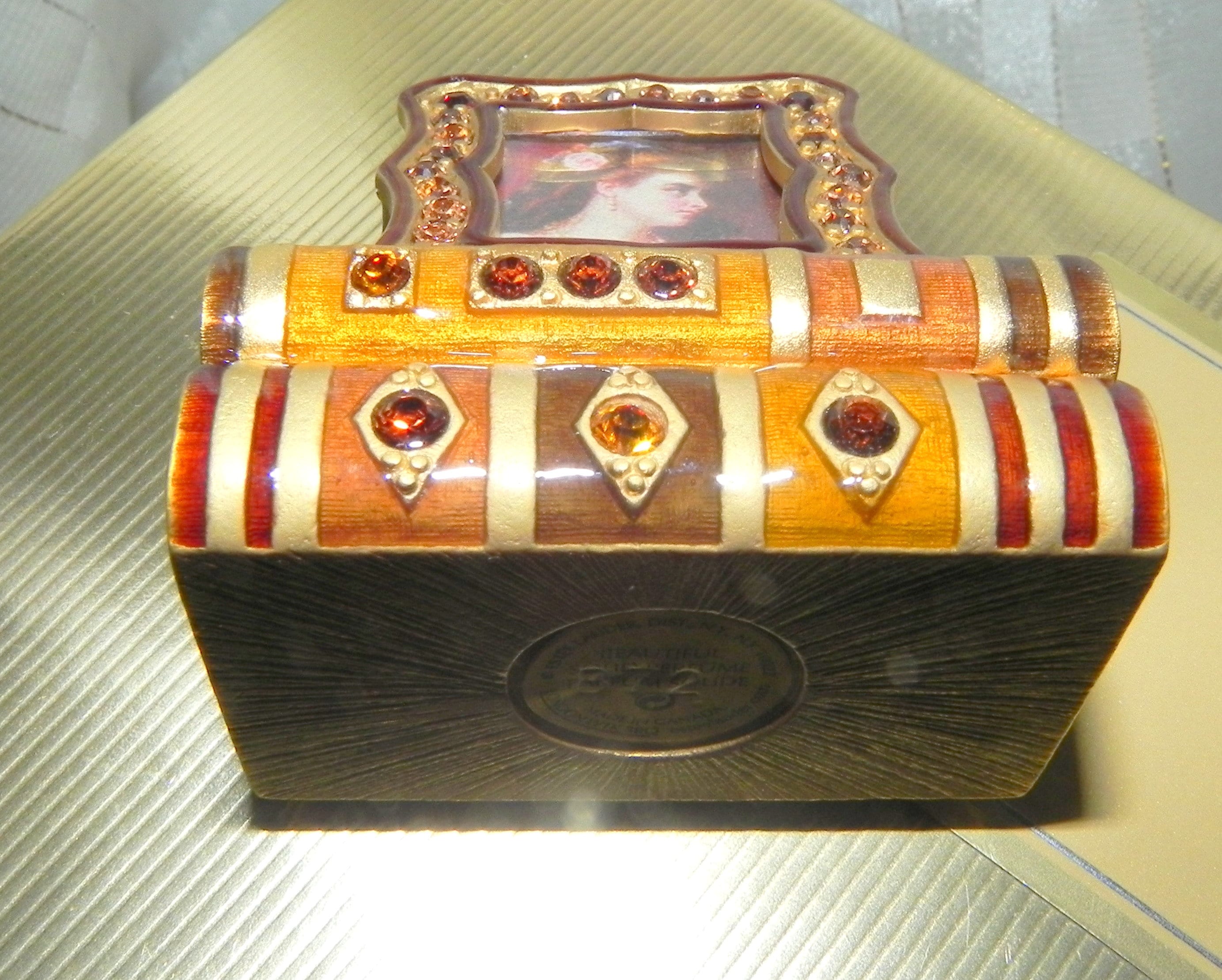 gallery photo