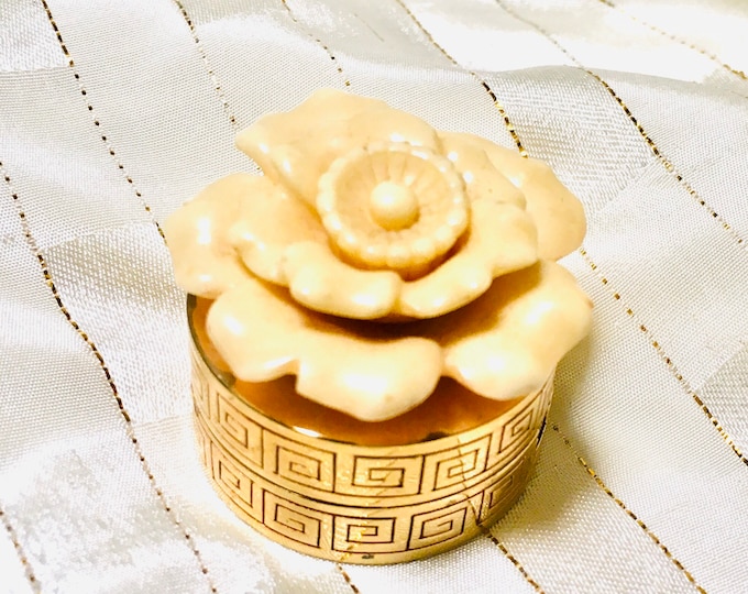 RARE 1980 Estée Lauder Christmas Camellia solid perfume PROTOTYPE
