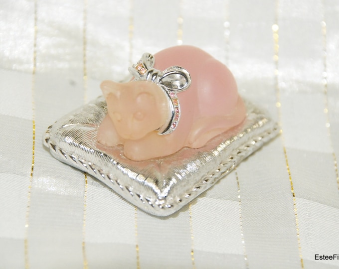 Estee Lauder Cat's Meow Compact for solid perfume