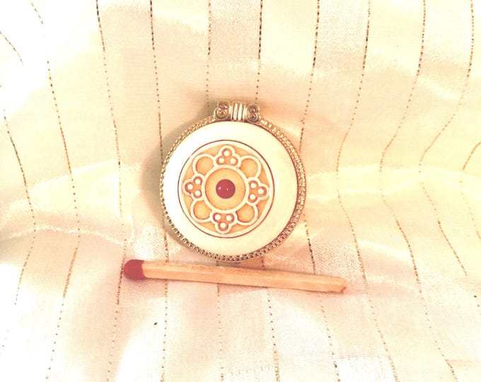 Very rare “Iv0ry Carver’s” solid perfume circa 1982