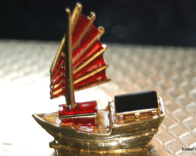Estee Lauder CHINESE JUNK with both boxes(MIBB)