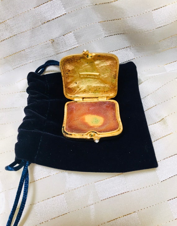 Estée Lauder Zodiac Taurus Solid Perfume Compact: for April 20