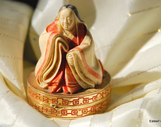 EXQUISITELY RARE Estee Lauder Imperial Princess - A Collector's Delight