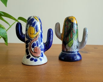 Talavera cactus salt & pepper shakers:  folk art pottery from Mexico