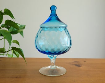 Hellblaue Optik Apothekerdose: Empoli Stil, italienisches Bonbonglas aus Glas mit klarem Griff und gedrehtem Stiel