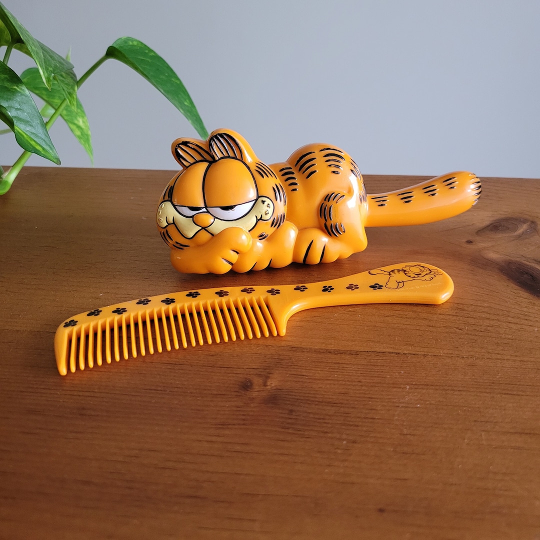 Garfield Brush & Comb Set: 1970s Pop Culture Comics - Etsy