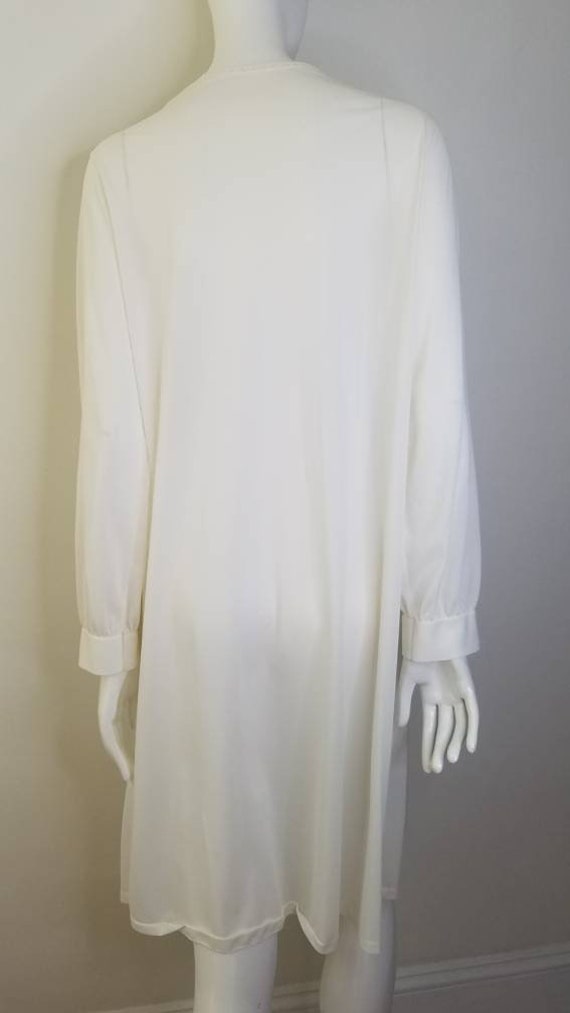 White Long Sleeve Peignoir From JCPenney / Bed Ja… - image 6