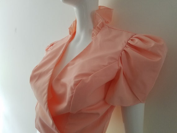 Vintage 70s Peach Wrap Top / Puff Sleeve / Ruffle… - image 5