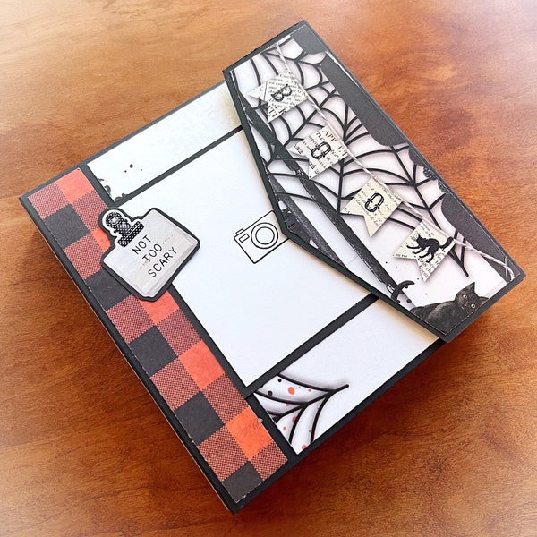 Quick and Easy Envelope Style 6 x 6 Mini Album Cutting and Scoring Guide