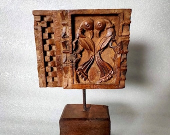 Antique Indian wooden Bird carved Bracket Old Fine Hand carved Peacock Bracket On Stand Indian wooden Home Decor table decor