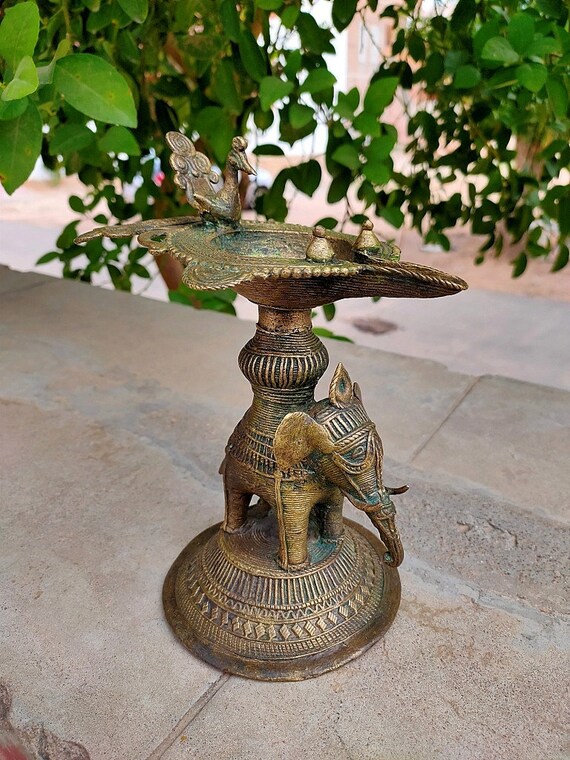 Antique brass cheap elephant lamp