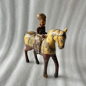 高級彫刻木製馬像、古い芸術作品、動物彫刻、馬好きへのギフト、装飾馬