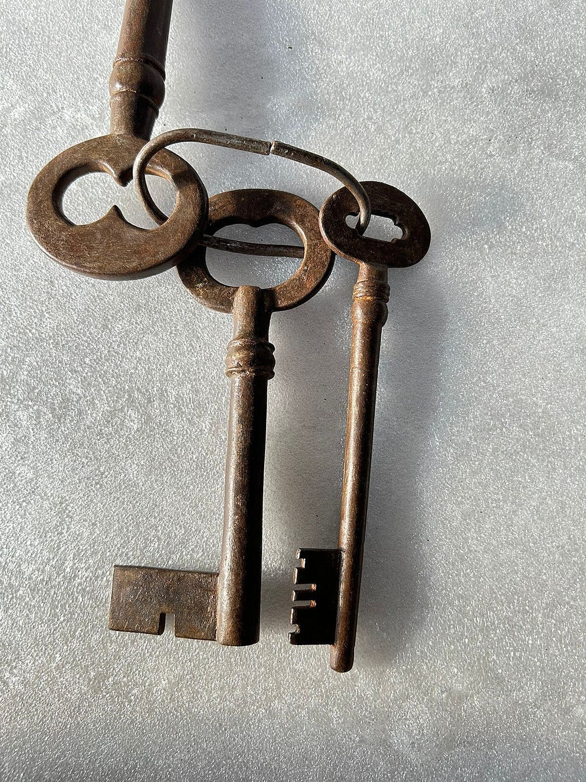 Rarest Key Antique Rare Iron Key Hand Crafted Iron Almirah Keys Old Indian Iron ...